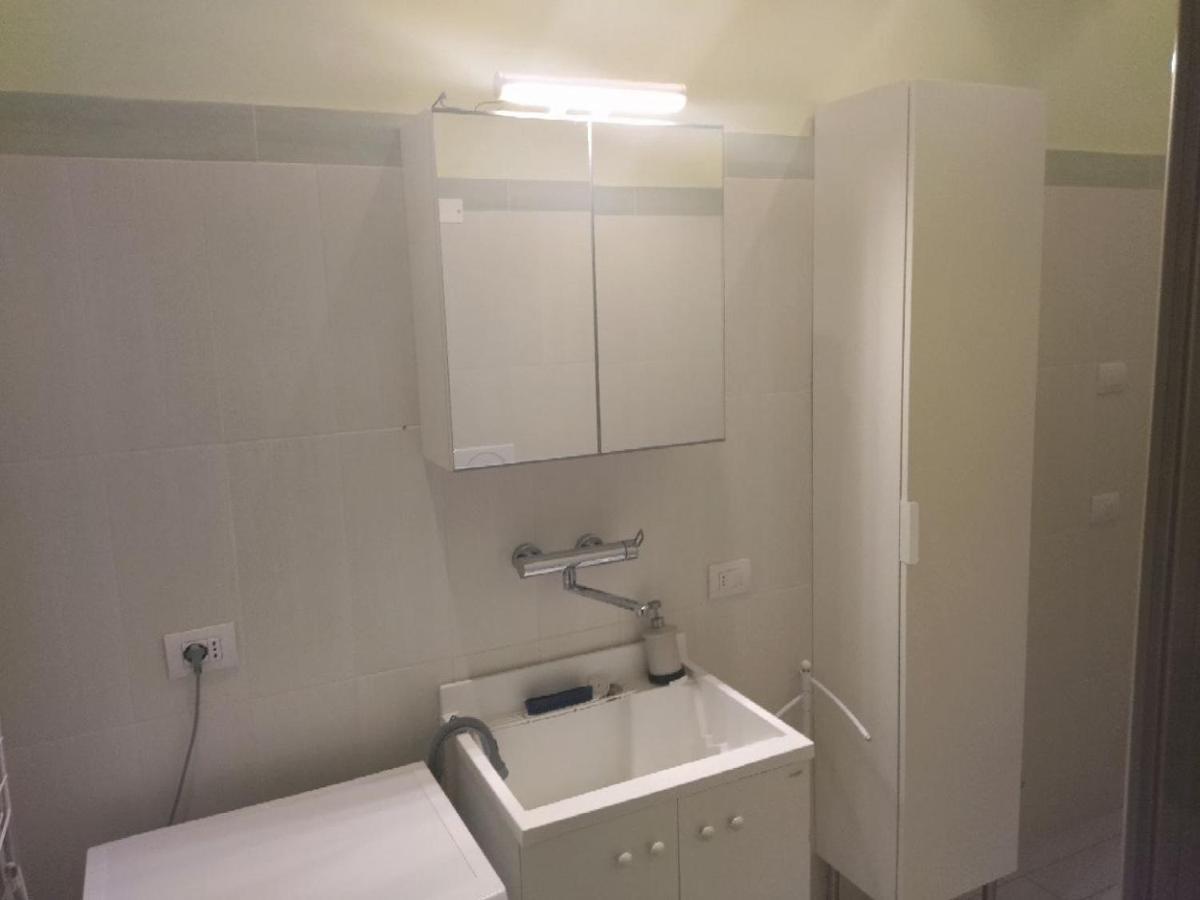 Room In Guest Room - Single Room Between Padua And Chioggia Brugine Exterior foto